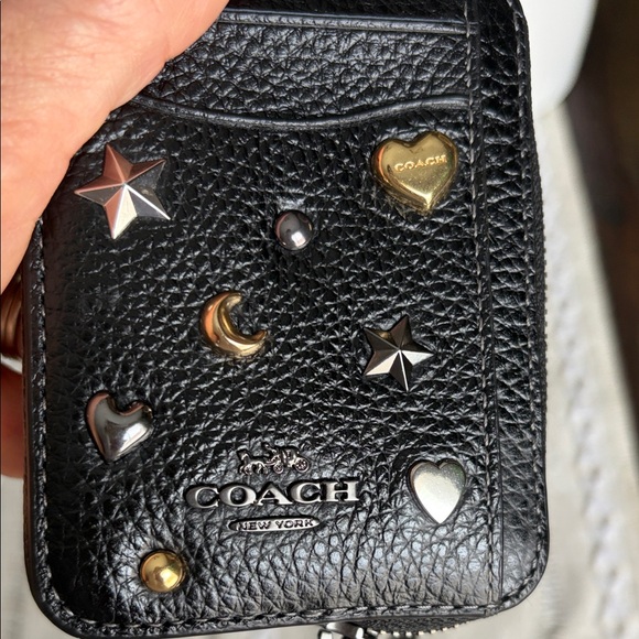 Coach Zip Card Case Black Pebbled Leather Card Case with Mixed Metal Charms - Picture 9 of 9